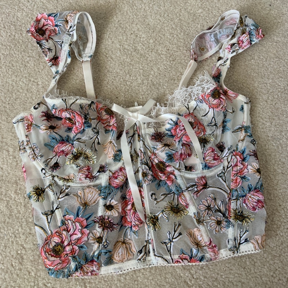 VS corset